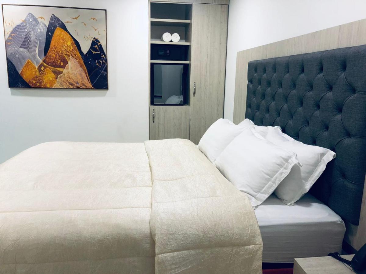 Hotel San Antonio Guarne Buitenkant foto