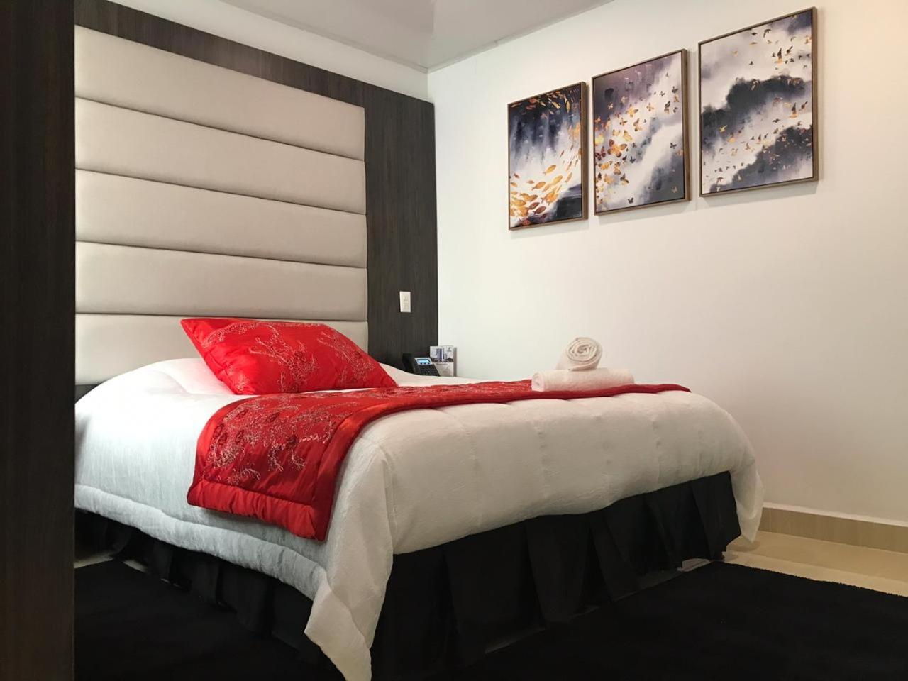 Hotel San Antonio Guarne Buitenkant foto